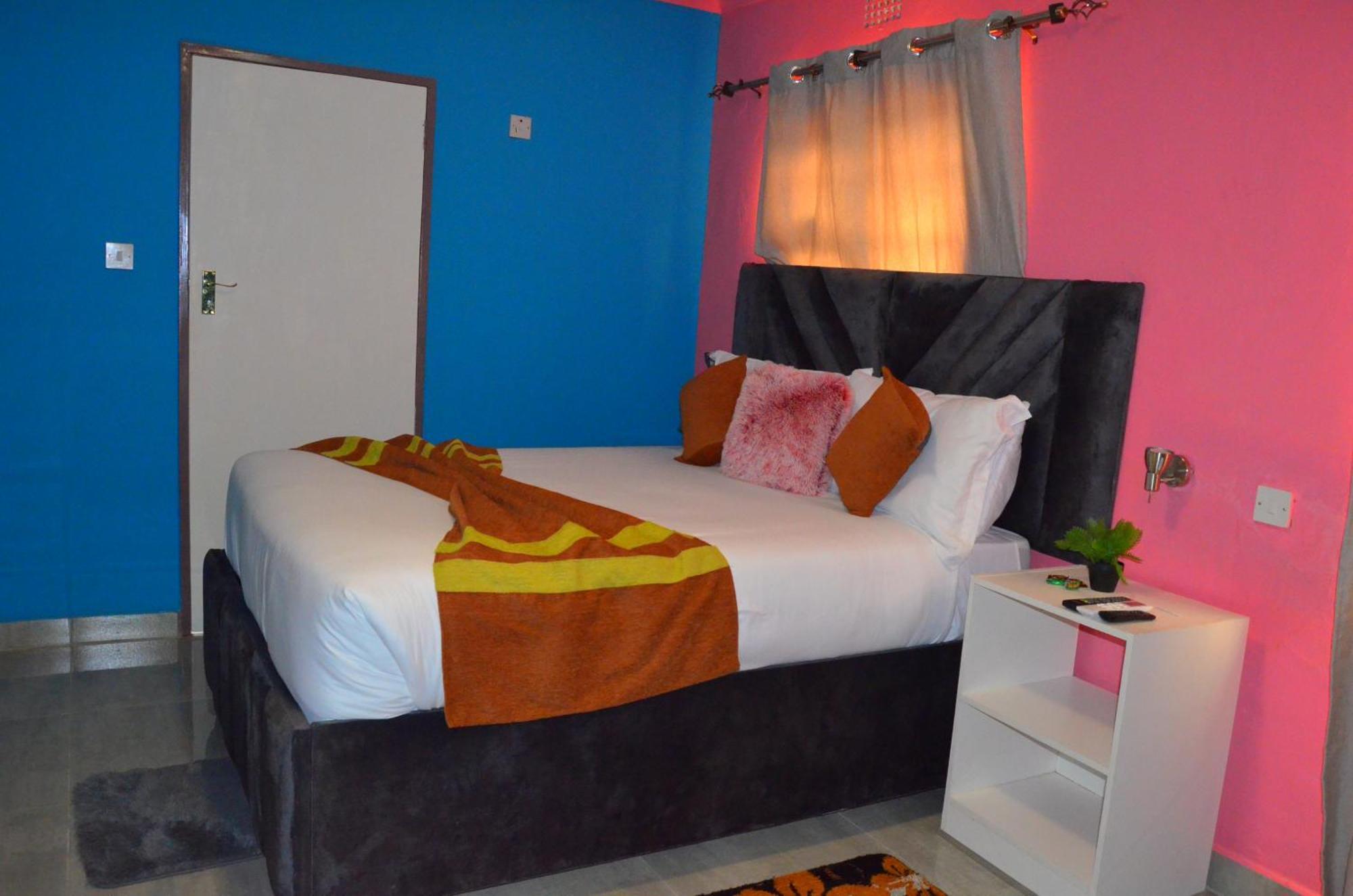 Chobe Kulotu Guest House Kasane Zewnętrze zdjęcie
