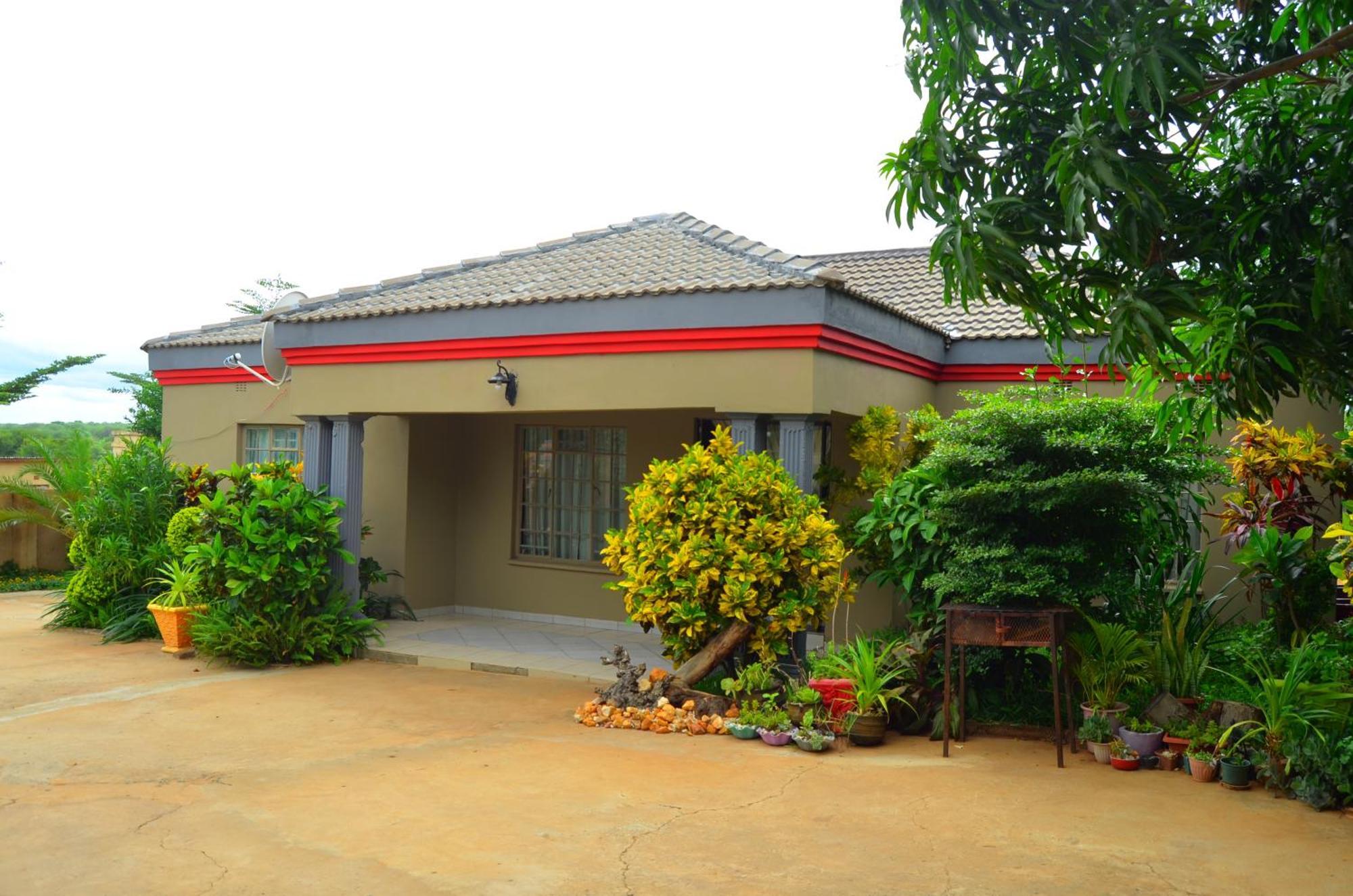 Chobe Kulotu Guest House Kasane Zewnętrze zdjęcie