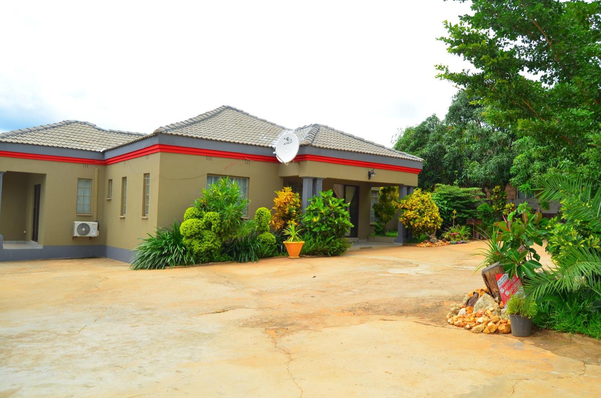 Chobe Kulotu Guest House Kasane Zewnętrze zdjęcie