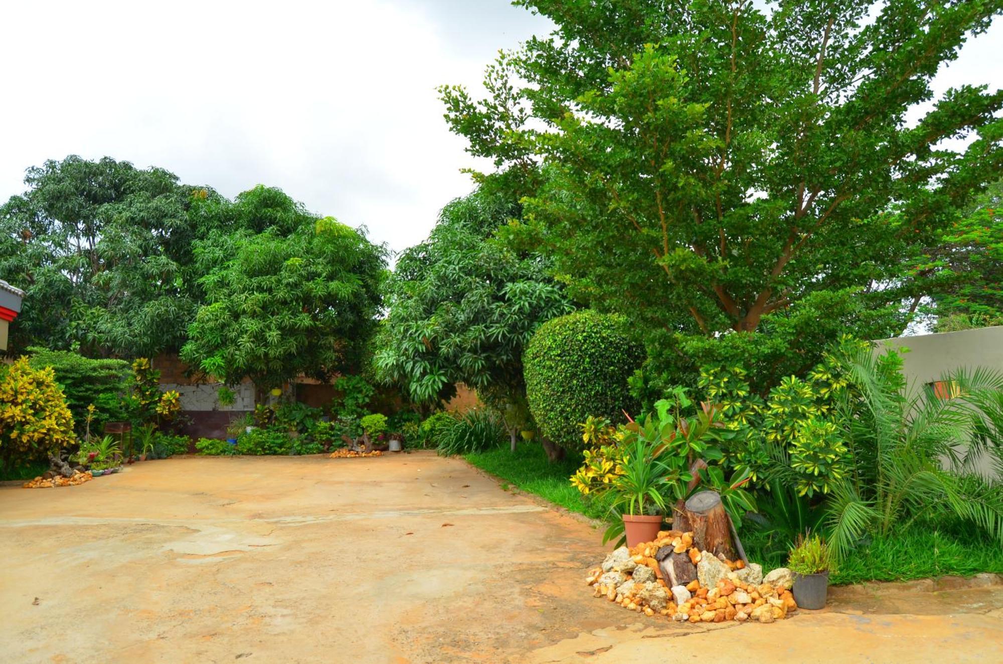 Chobe Kulotu Guest House Kasane Zewnętrze zdjęcie