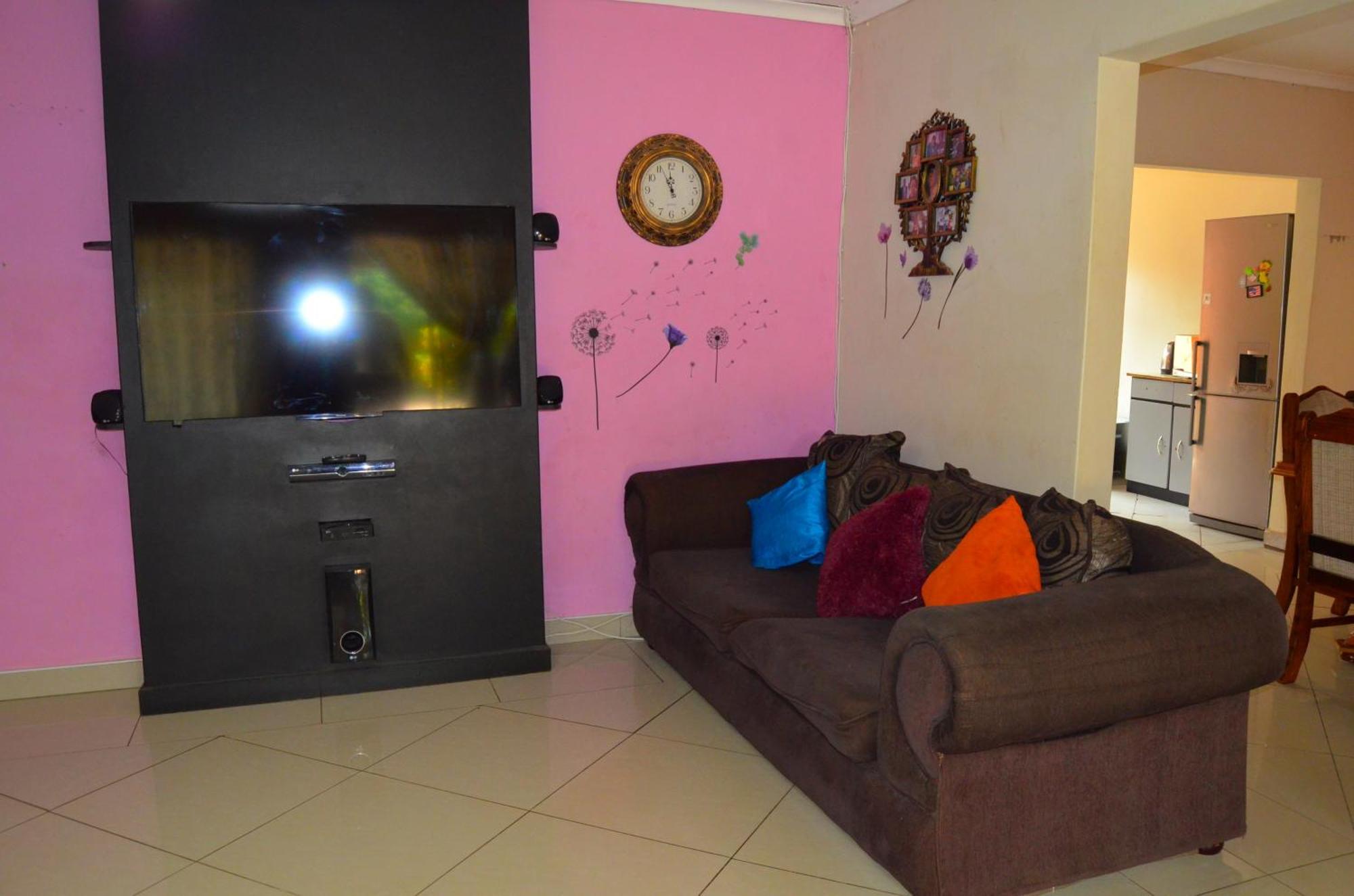 Chobe Kulotu Guest House Kasane Zewnętrze zdjęcie